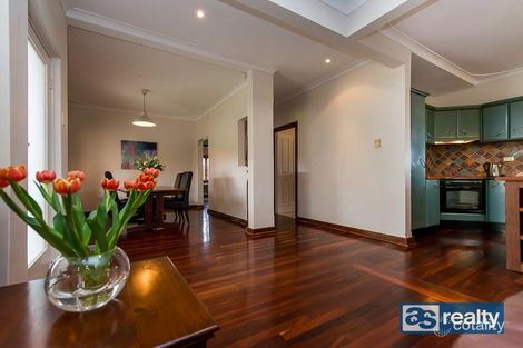 Property photo of 39 Beechboro Road South Bayswater WA 6053