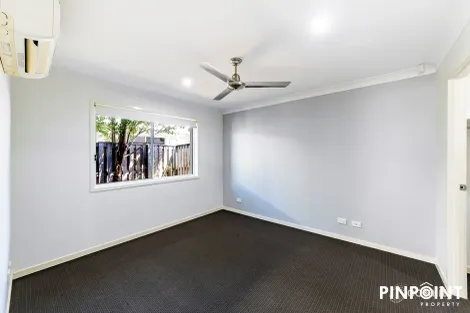 Property photo of 2/24 Warilla View Blacks Beach QLD 4740