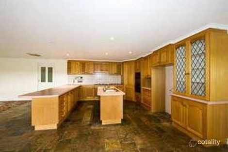 Property photo of 6 Cameron Court Eltham VIC 3095