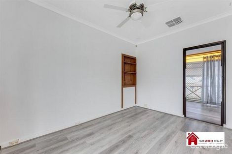 Property photo of 375B Flinders Street Nollamara WA 6061