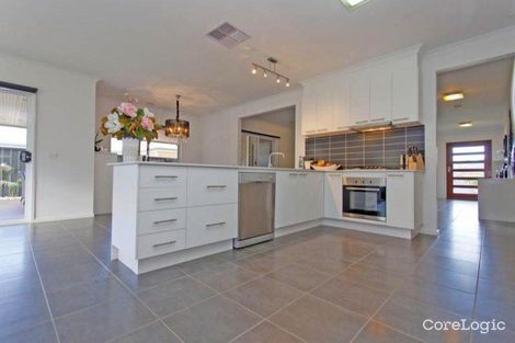 Property photo of 24 Kenneth Watson Drive Bandiana VIC 3691