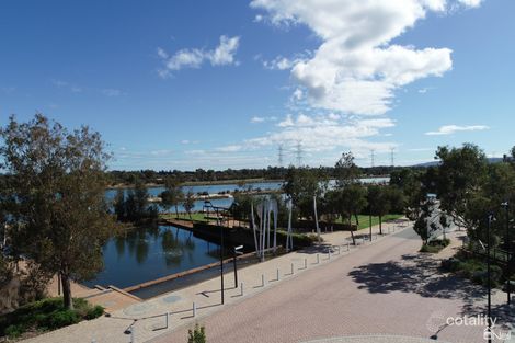 36 Dorney Esp, Champion Lakes, WA 6111