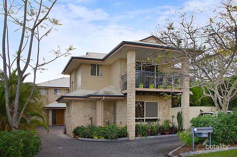 2/30 Lutana St, Stafford, QLD 4053