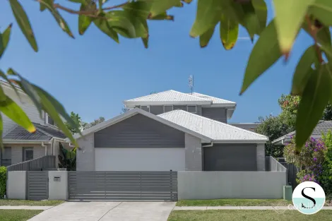 Property photo of 21 Davis Street Marks Point NSW 2280