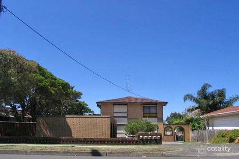 9 Pioneer Rd, Bellambi, NSW 2518