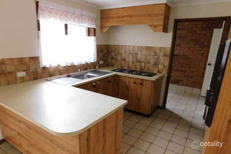 Property photo of 2/9 Topaz Court West Wodonga VIC 3690