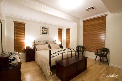 Property photo of 2 Wyatt Road Hocking WA 6065