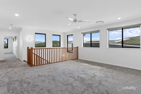 Property photo of 4 Evergreen Place Upper Coomera QLD 4209