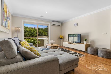 2 Viviannes Way, Melton, VIC 3337