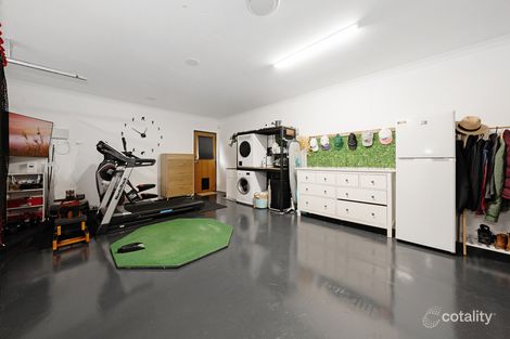 Property photo of 15 Valleygreen Close Redland Bay QLD 4165