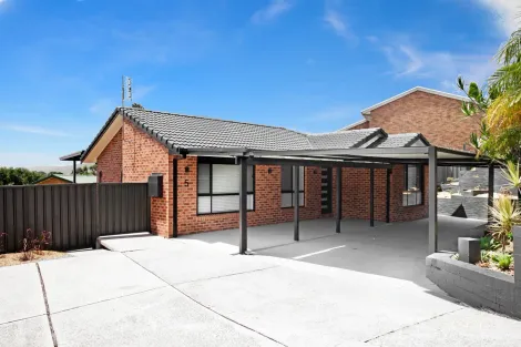 5 TUROSS ST, ALBION PARK, NSW 2527