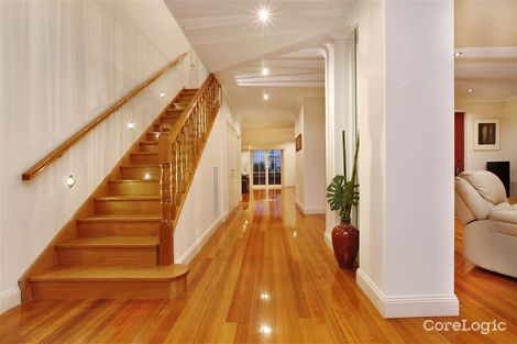 Property photo of 32 Koomba Road Wantirna VIC 3152