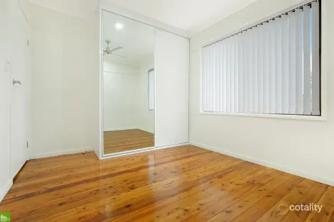 Property photo of 13 Cornwell Place Berkeley NSW 2506