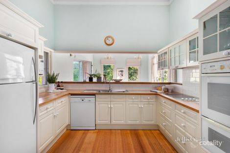 Property photo of 21 Wolseley Close Mont Albert VIC 3127