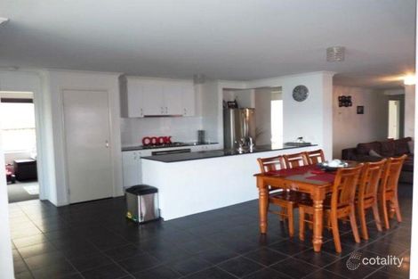 Property photo of 11 Thomas Place Warrnambool VIC 3280