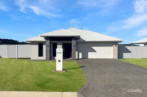 3 Wintergreen Ct, Nikenbah, QLD 4655