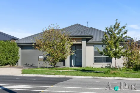 171 Elmslie Dr, Cranbourne East, VIC 3977