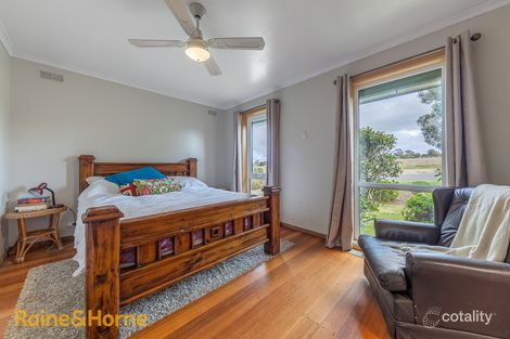 Property photo of 3 Carlson Street Sunbury VIC 3429