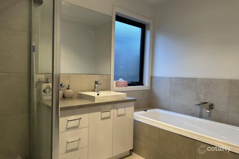 Property photo of 3/1 Alder Crescent Bell Park VIC 3215
