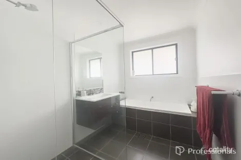 Property photo of 24 Simmental Way Calala NSW 2340