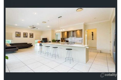 Property photo of 2 Giardino Lane Varsity Lakes QLD 4227