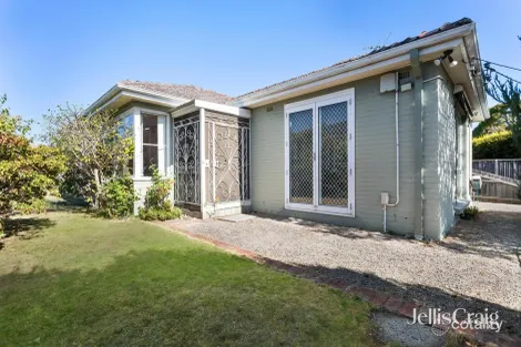 Property photo of 17 Crosbie Road Murrumbeena VIC 3163