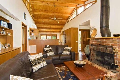 Property photo of 8 Vine Street Eltham VIC 3095