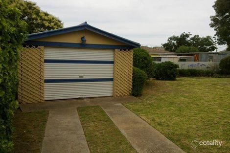 Property photo of 10 Everist Avenue Yarrawonga VIC 3730