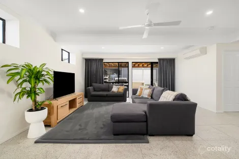 Property photo of 4 Lautrec Street Bracken Ridge QLD 4017