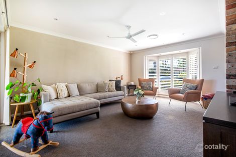Property photo of 10 Waterfall Crescent Cranebrook NSW 2749