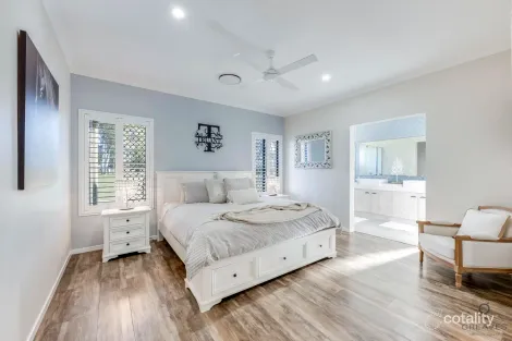 Property photo of 23 James Henderson Way Gooburrum QLD 4670
