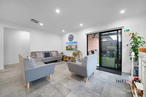Property photo of 3 Edifice Drive Tarneit VIC 3029
