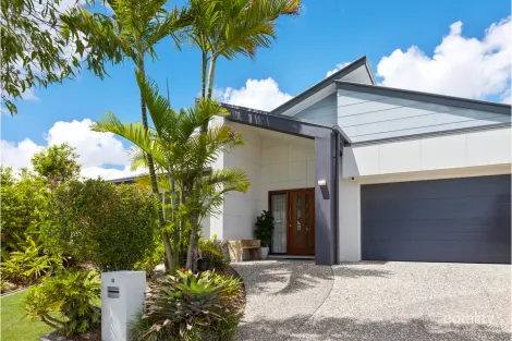 5 Radiata Pl, Peregian Springs, QLD 4573