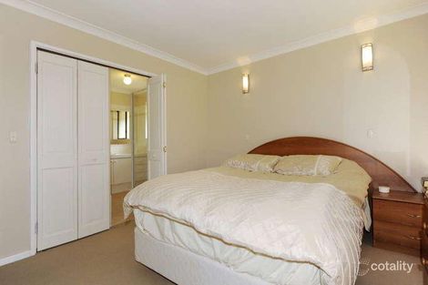 Property photo of 27 Edgewater Road Safety Bay WA 6169