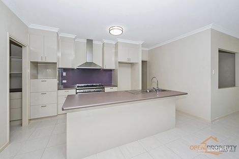 Property photo of 30 Izaro Circuit Burdell QLD 4818