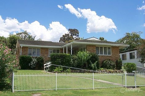 26 Gleneagle St, Kenmore, QLD 4069