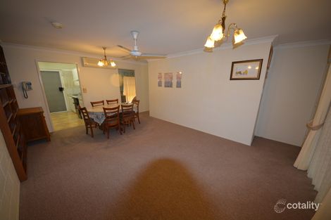 Property photo of 11/5 Kingfisher Parade Norman Gardens QLD 4701