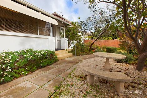 Property photo of 255 St Brigids Terrace Doubleview WA 6018