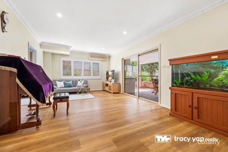 Property photo of 28 Mawarra Crescent Marsfield NSW 2122