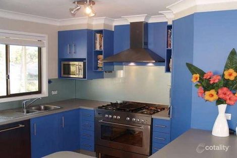 Property photo of 102 Kullaroo Road Summerland Point NSW 2259