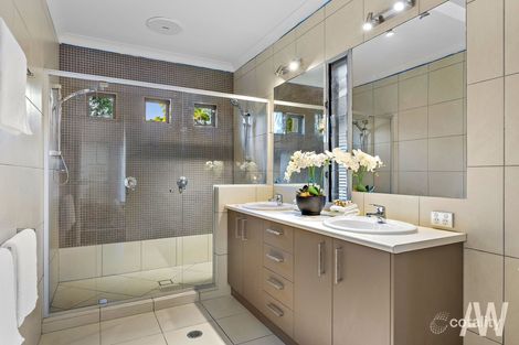 Property photo of 22 Sunset Drive Little Mountain QLD 4551