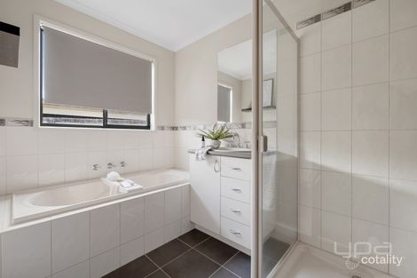 Property photo of 49 Black Knight Way Kurunjang VIC 3337