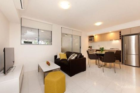 Property photo of 2/39 Depper Street St Lucia QLD 4067