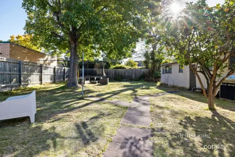 Property photo of 16 Second Avenue Murrumbeena VIC 3163