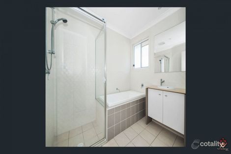 2 Highland Cres, Belmont, QLD 4153