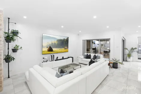 Property photo of 14 Letoken Way Box Hill NSW 2765