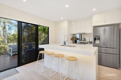 Property photo of 4/72 Galeen Drive Burleigh Waters QLD 4220