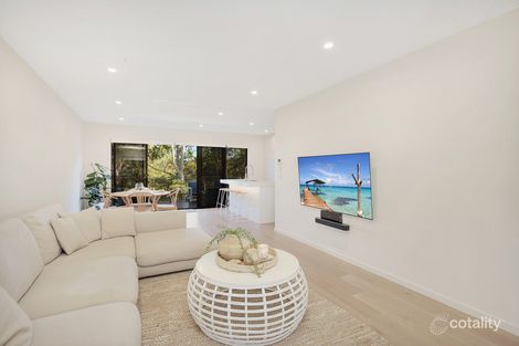 Property photo of 4/72 Galeen Drive Burleigh Waters QLD 4220