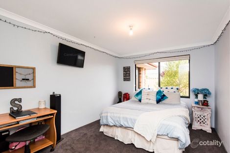Property photo of 16 Nepean Turn Millbridge WA 6232