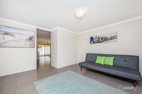 Property photo of 20 Lucraft Loop Ledge Point WA 6043